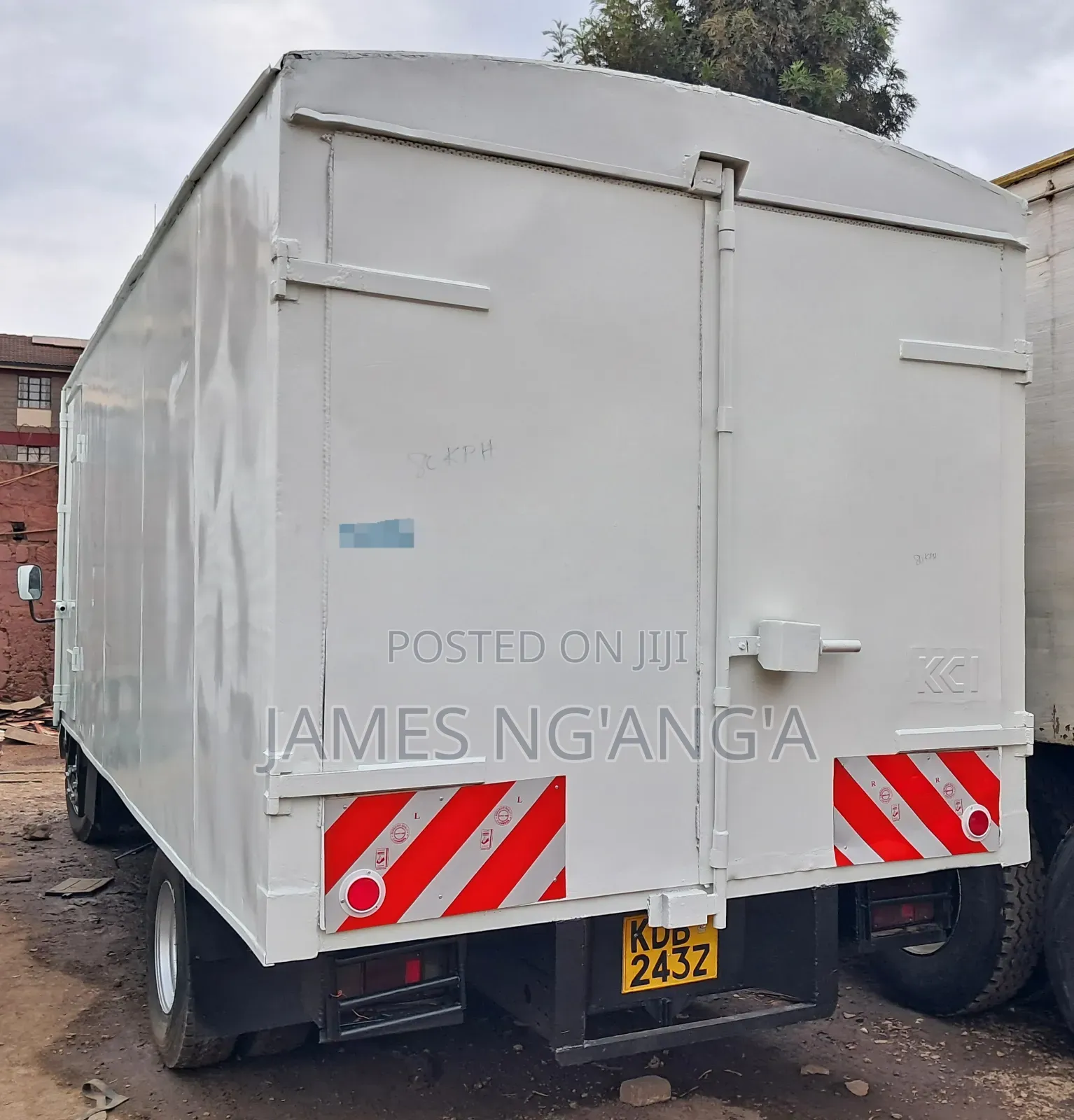 Isuzu NQR-Xtra ^