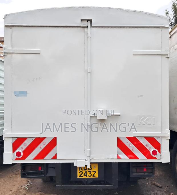 Isuzu NQR-Xtra ^ - thumbnail 5