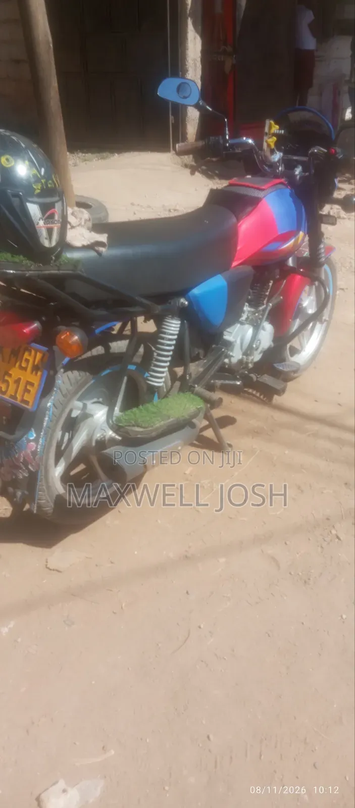 Bajaj Boxer 125 2025 Red