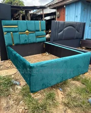 Teal Velvet 5x6