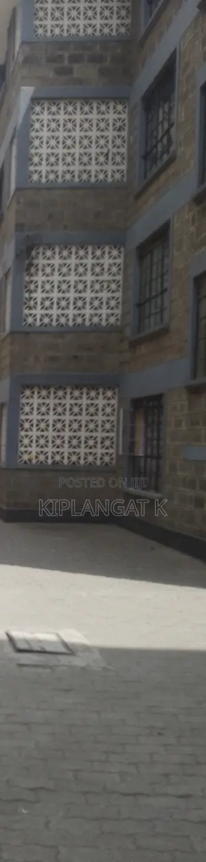 3bdrm Apartment in Old Racecourse, Pangani for sale