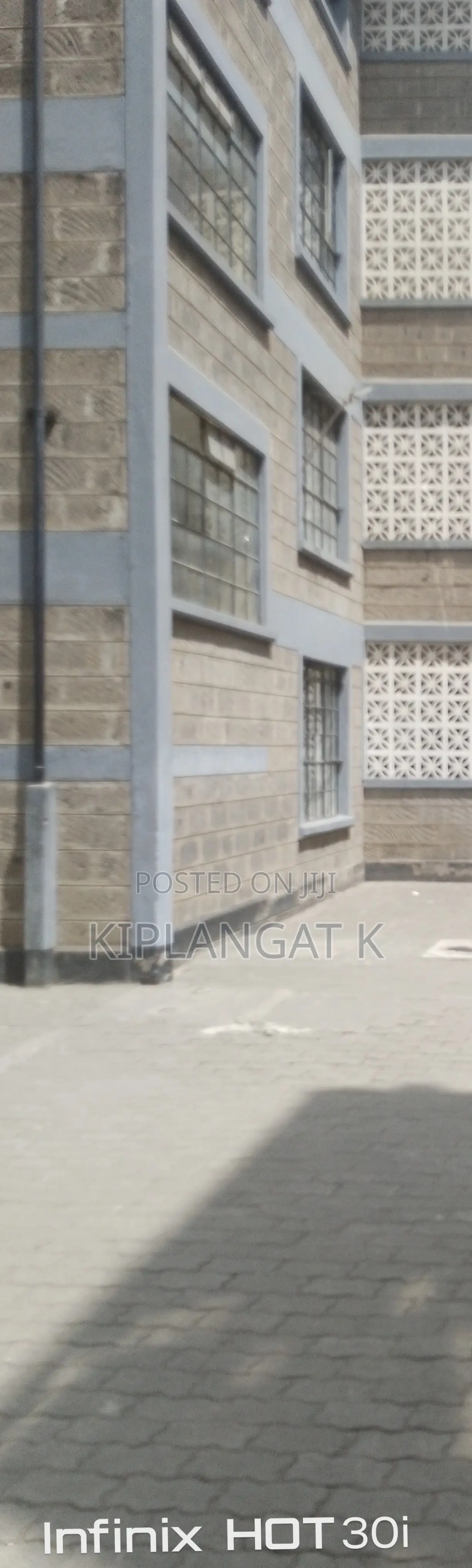 3bdrm Apartment in Old Racecourse, Pangani for sale