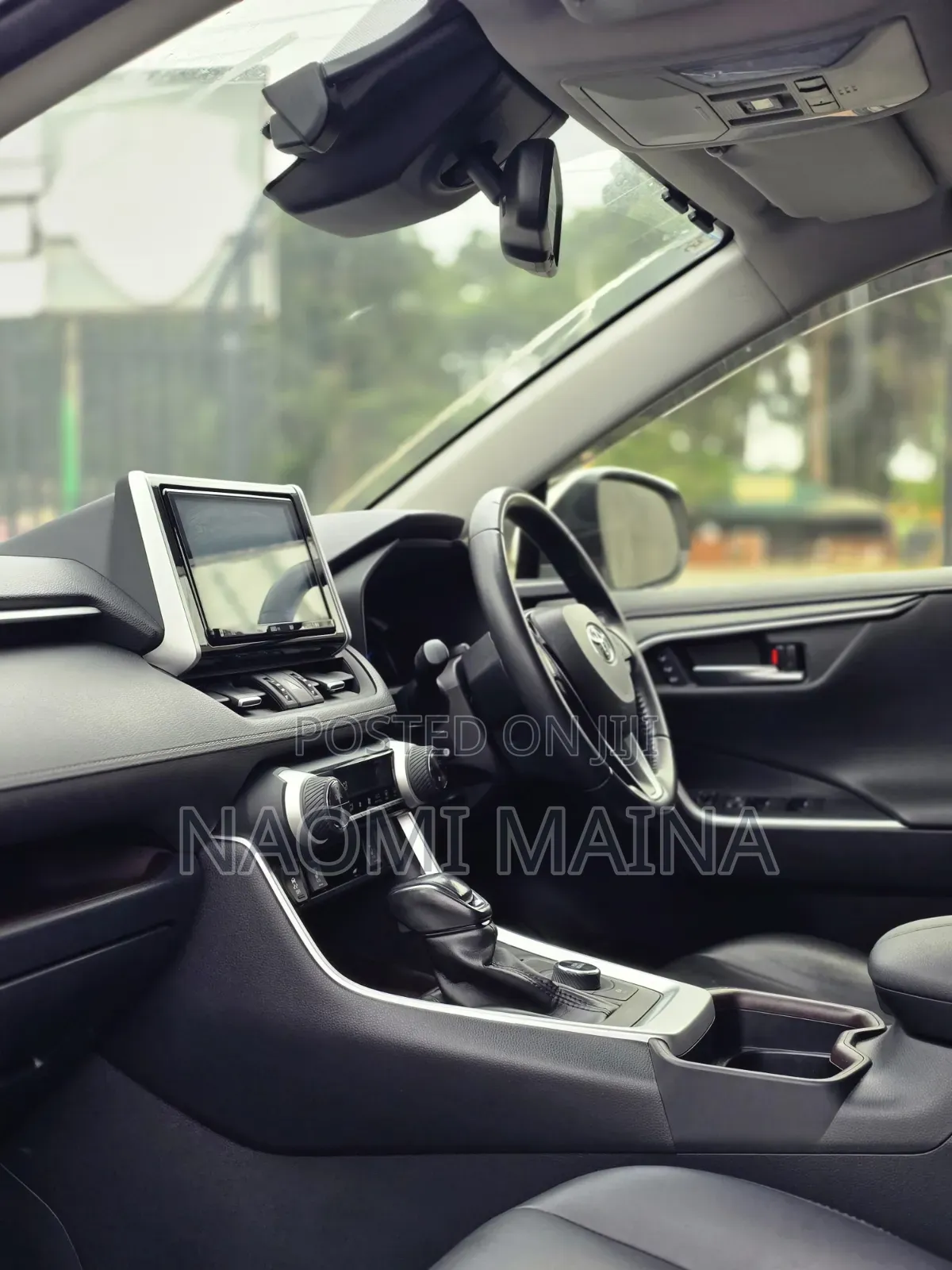 Toyota RAV4 2019 White