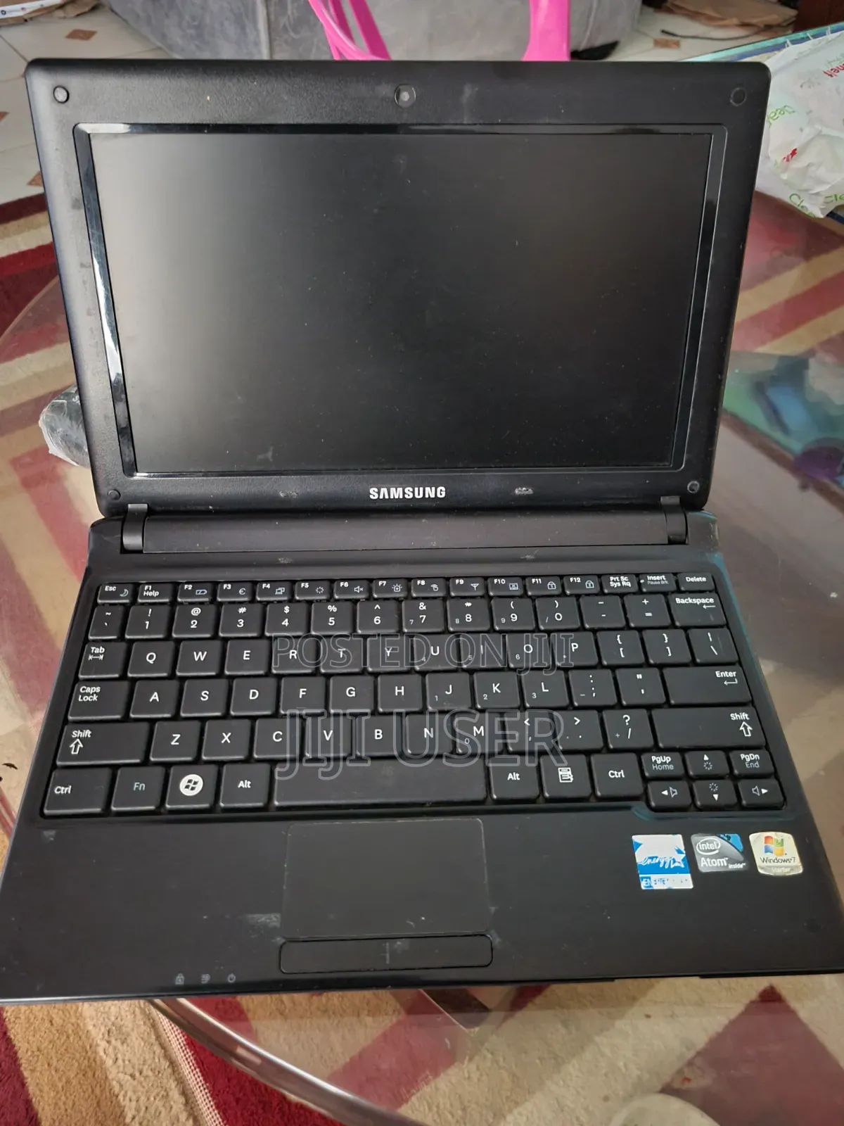 Laptop Samsung NP-N102S 4GB Intel Atom HDD+SSD 256GB