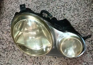 Volkswagen Polo Headlight Non-Xenon 2002-2005
