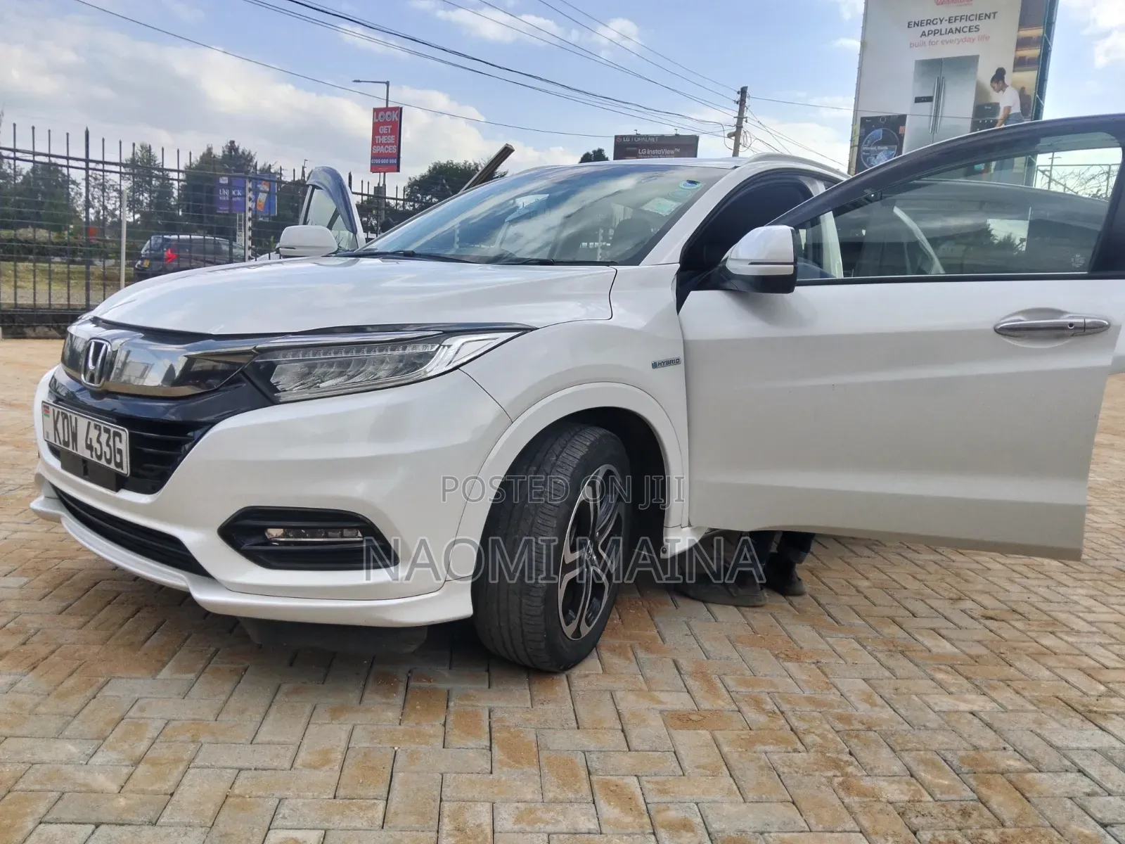 Honda Vezel 2018 Black