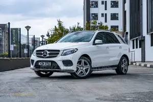 Mercedes-Benz GLE-Class GLE 350d 4MATIC 2016 White