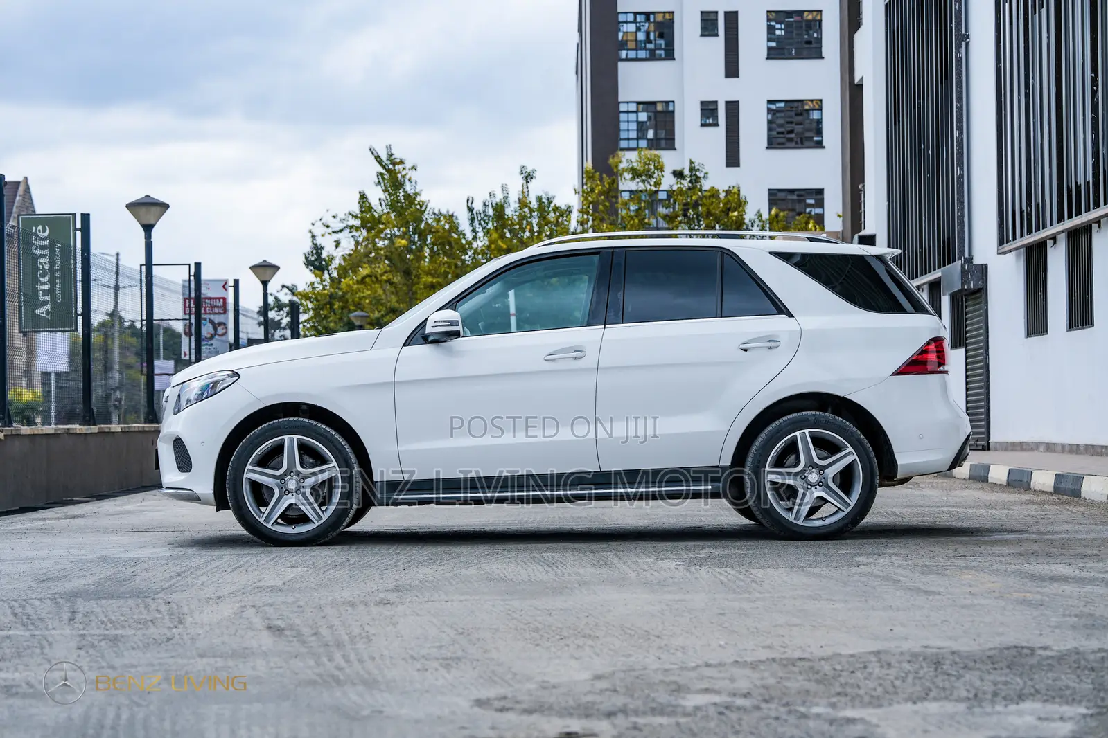 Mercedes-Benz GLE-Class GLE 350d 4MATIC 2016 White