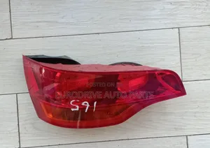 Audi Q7 Taillight 2006-2009 Model