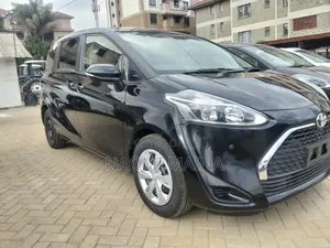 Toyota Sienta 2019 Black