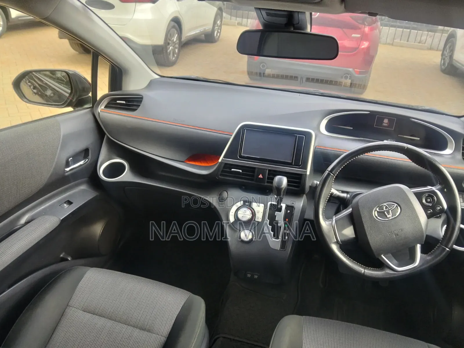 Toyota Sienta 2019 Black