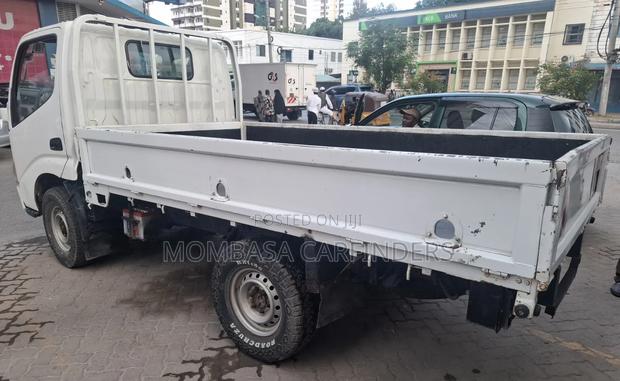Toyota Dyna - thumbnail 5