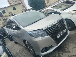 Toyota Noah 2016 Silver