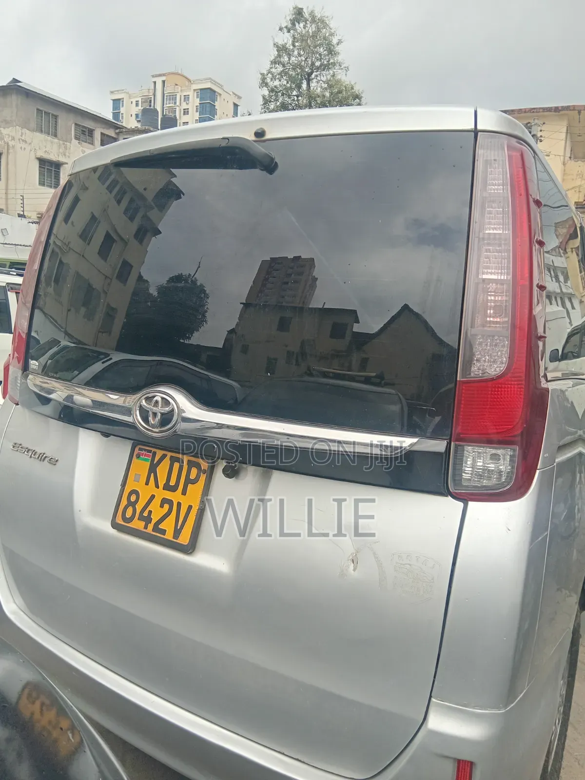 Toyota Noah 2016 Silver