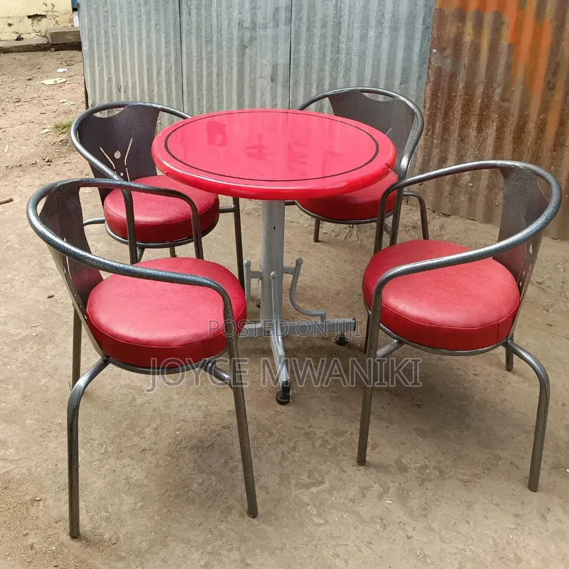 Modern Curved Back Restaurant Chairs and a Table 