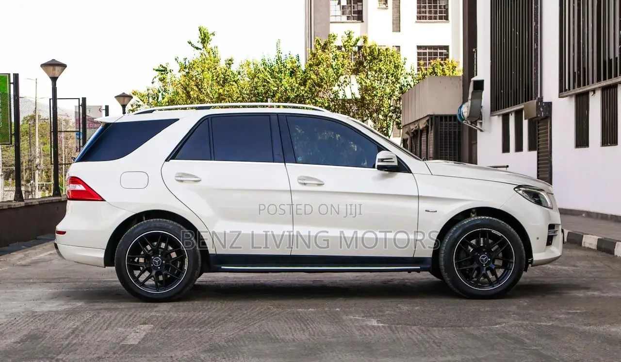 Mercedes-Benz M Class 2014 White