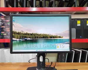 Dell 22" Framed Monitor – VGA / DisplayPort / DVI