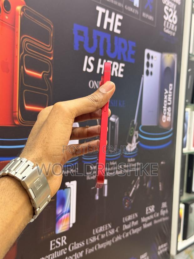 Apple iPhone 14 128 GB Red - thumbnail 5