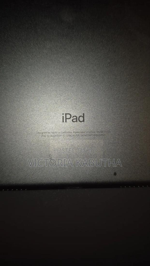 Apple iPad Pro 10.5 (2017) 64 GB Silver - thumbnail 3