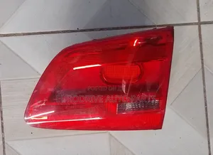 Volkswagen Touran Boot Light 2010-2015 Model