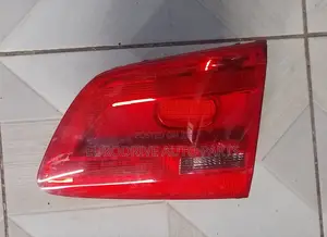 Volkswagen Touran Boot Light 2010-2015 Model
