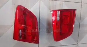 Volkswagen Touran Boot Light 2010-2015 Model