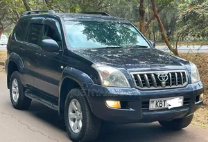 Toyota Land Cruiser Prado 2005 Blue