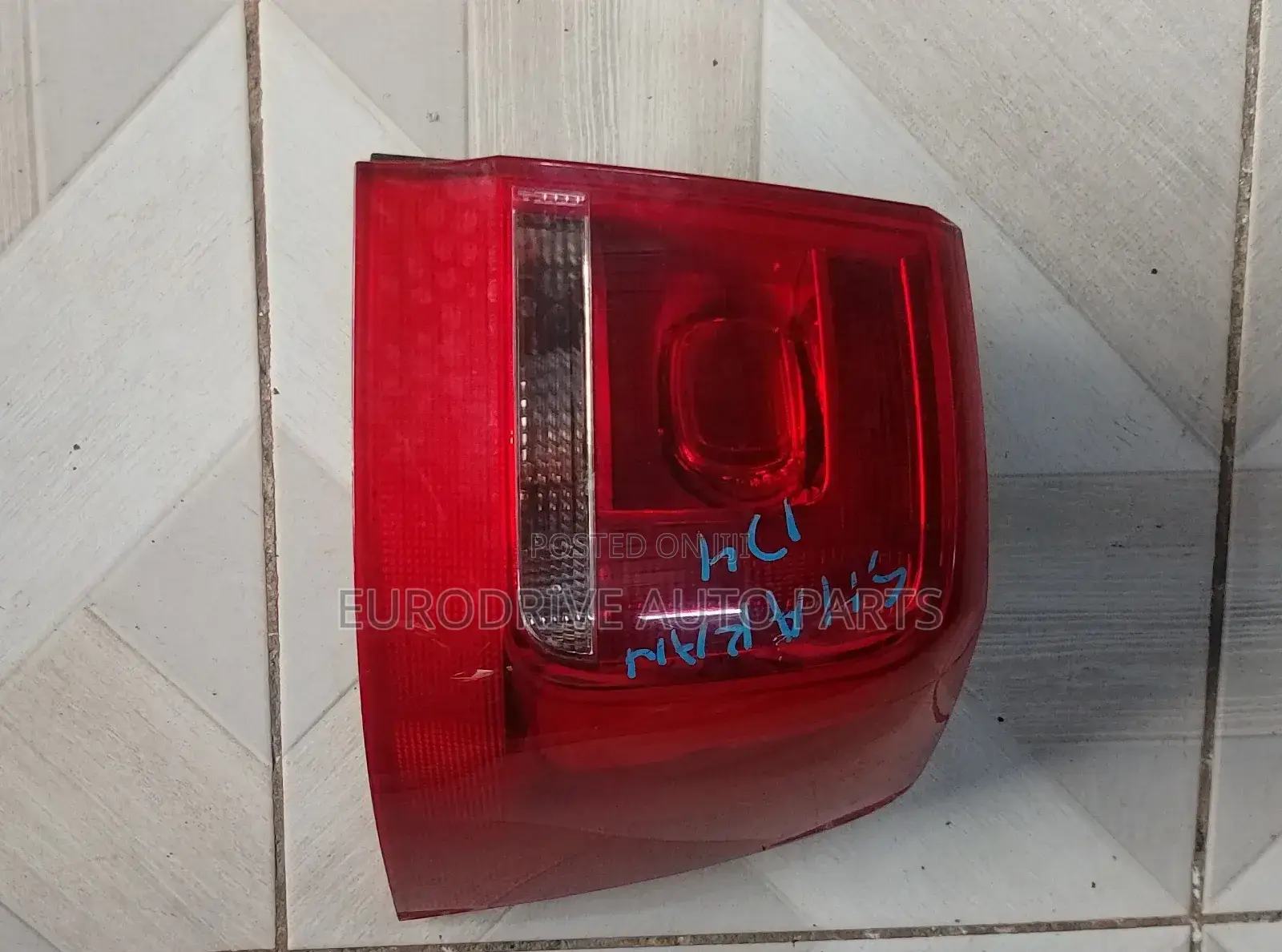 Volkswagen Sharan 7N Taillight
