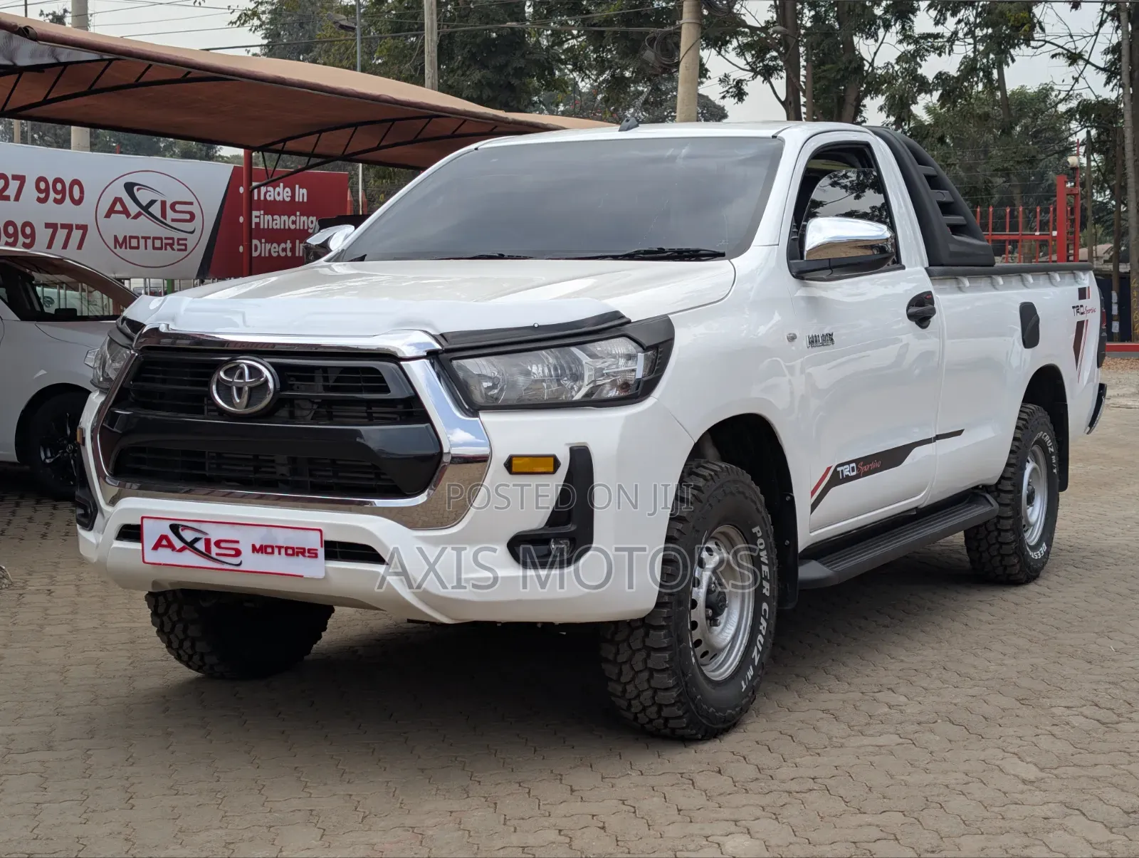 Toyota Hilux 2020 White