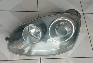 Volkswagen Golf MK5 Headlight Xenon