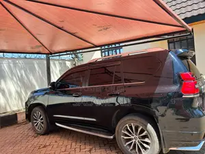 Toyota Land Cruiser Prado 4.0 Petrol TZ-G 2021 Black