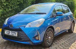 Toyota Vitz 2017 Blue