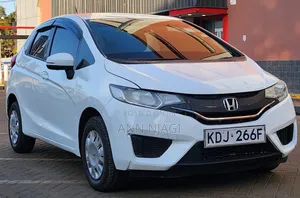 Honda Fit 2015 Pearl