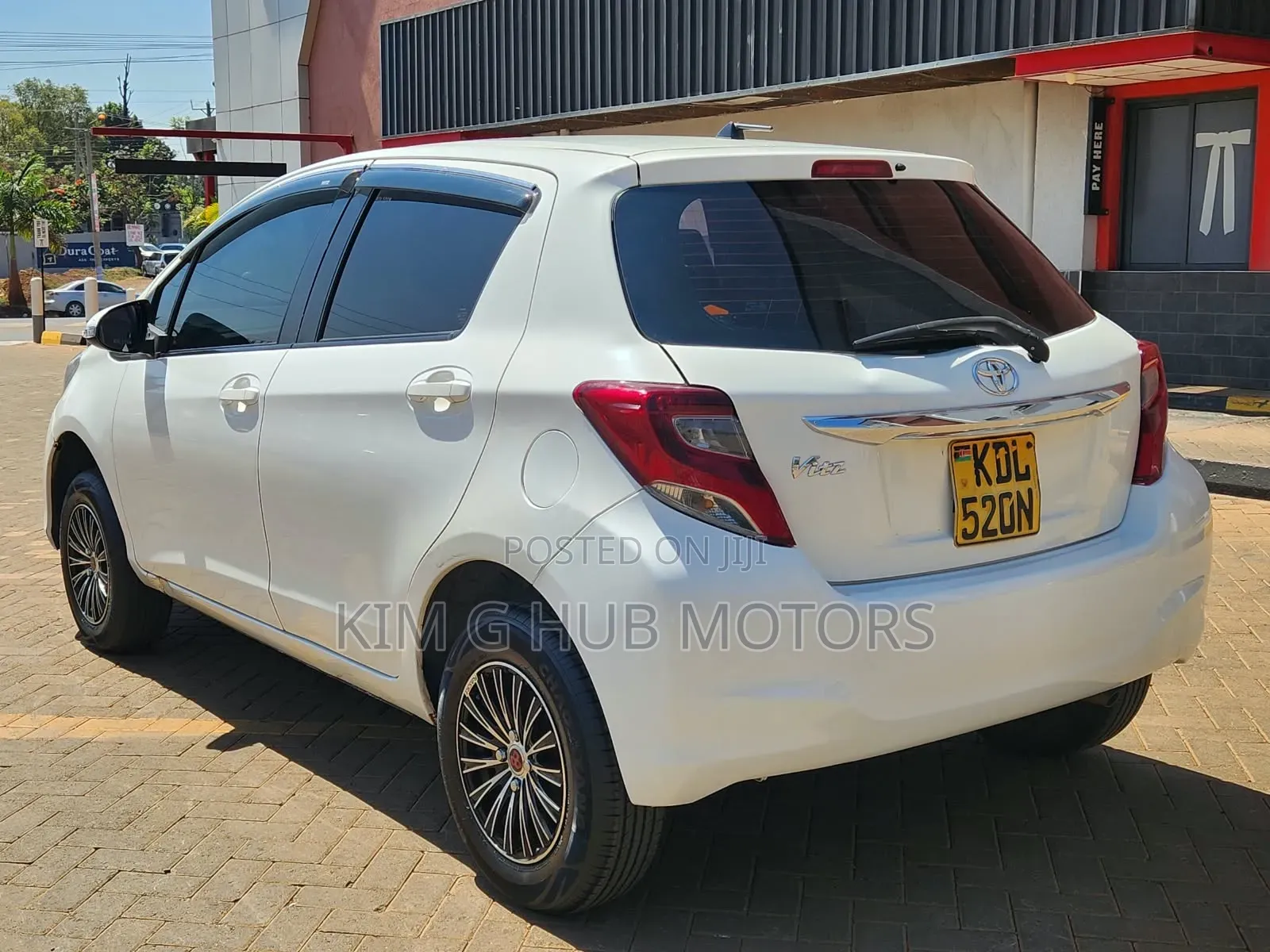 Toyota Vitz 2016 Pearl