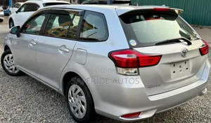 Toyota Corolla Fielder 2020 Silver