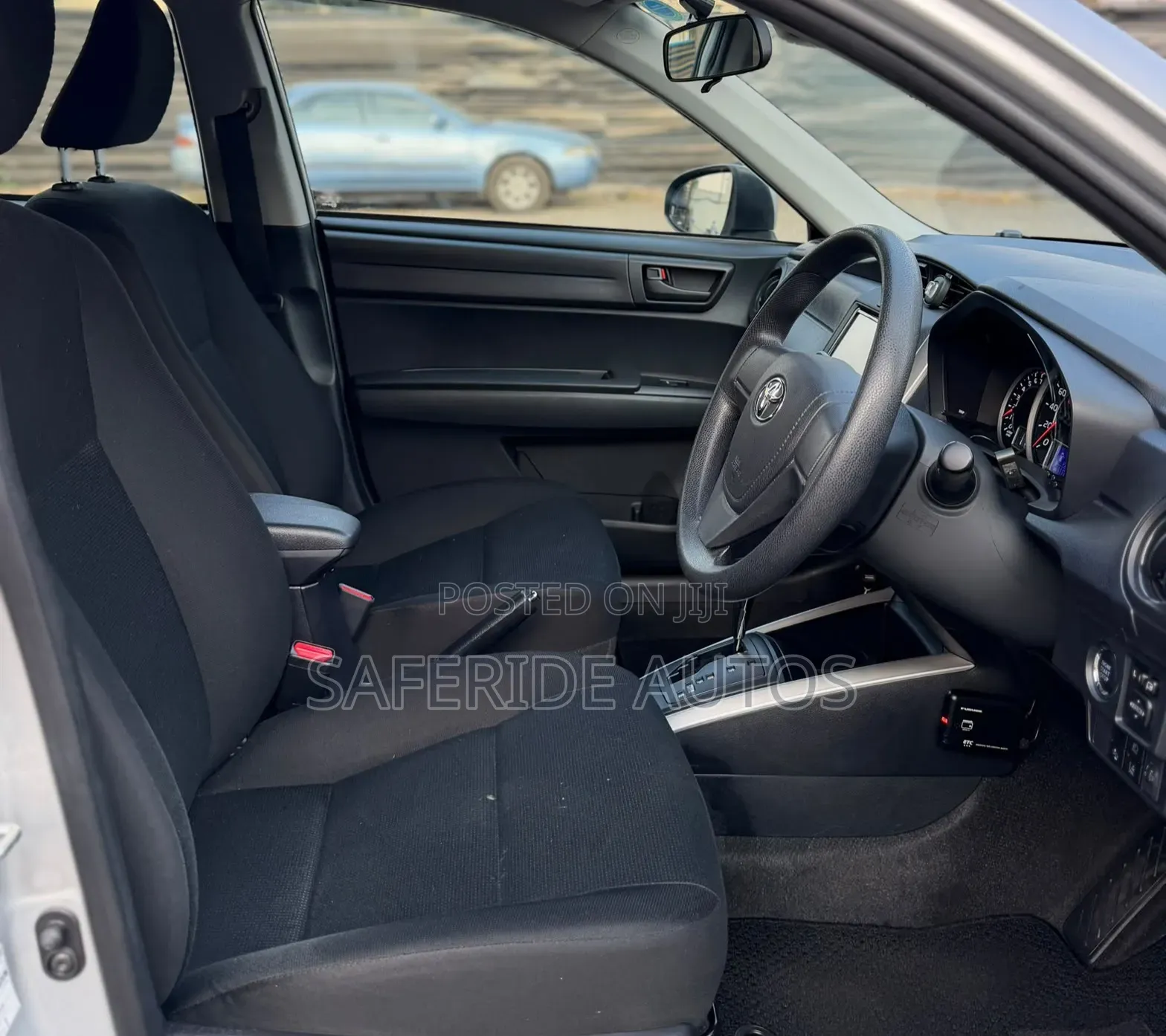 Toyota Corolla Fielder 2020 Silver