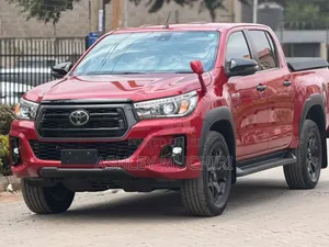 Toyota Hilux 2019 Red