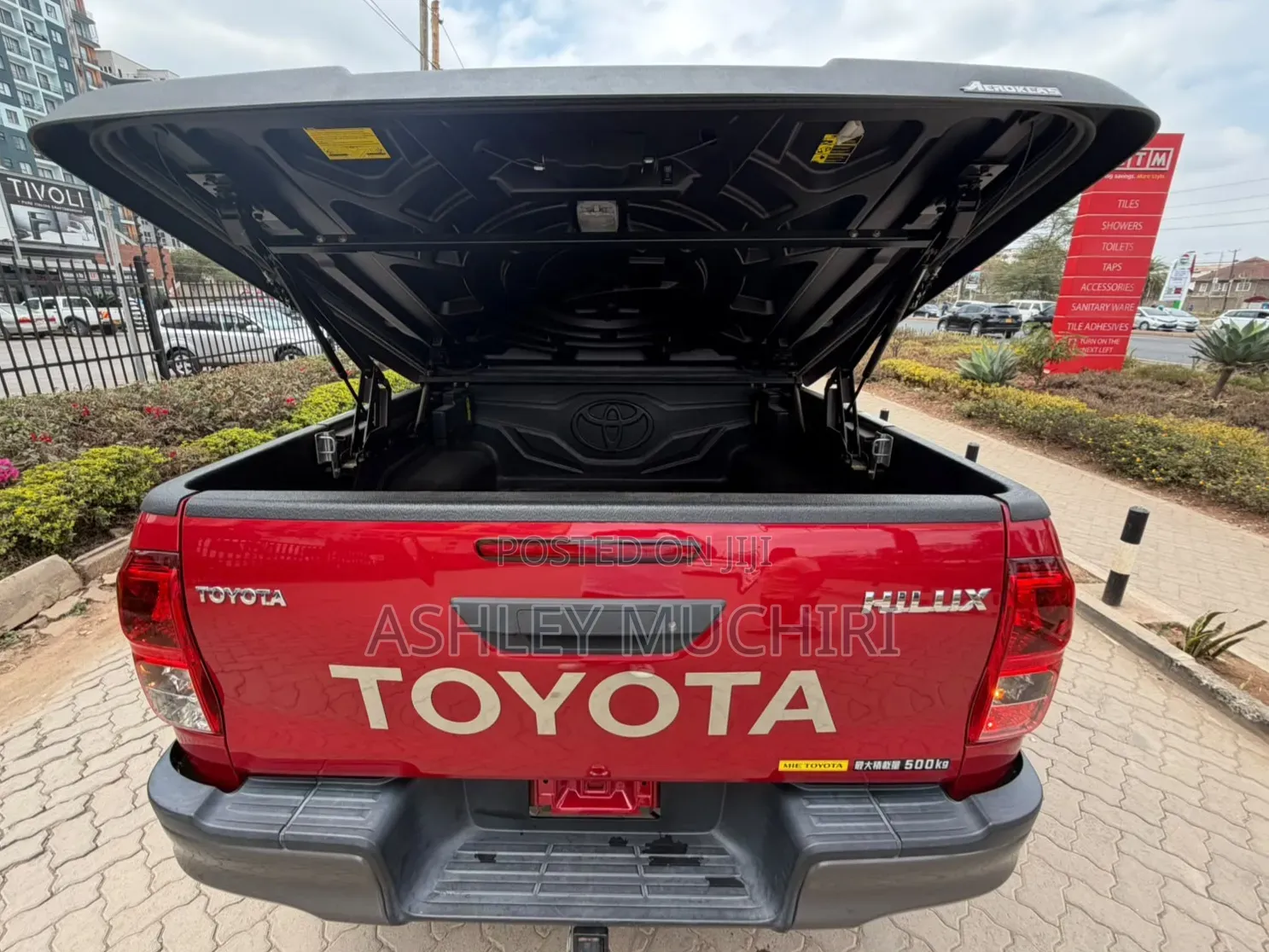 Toyota Hilux 2019 Red