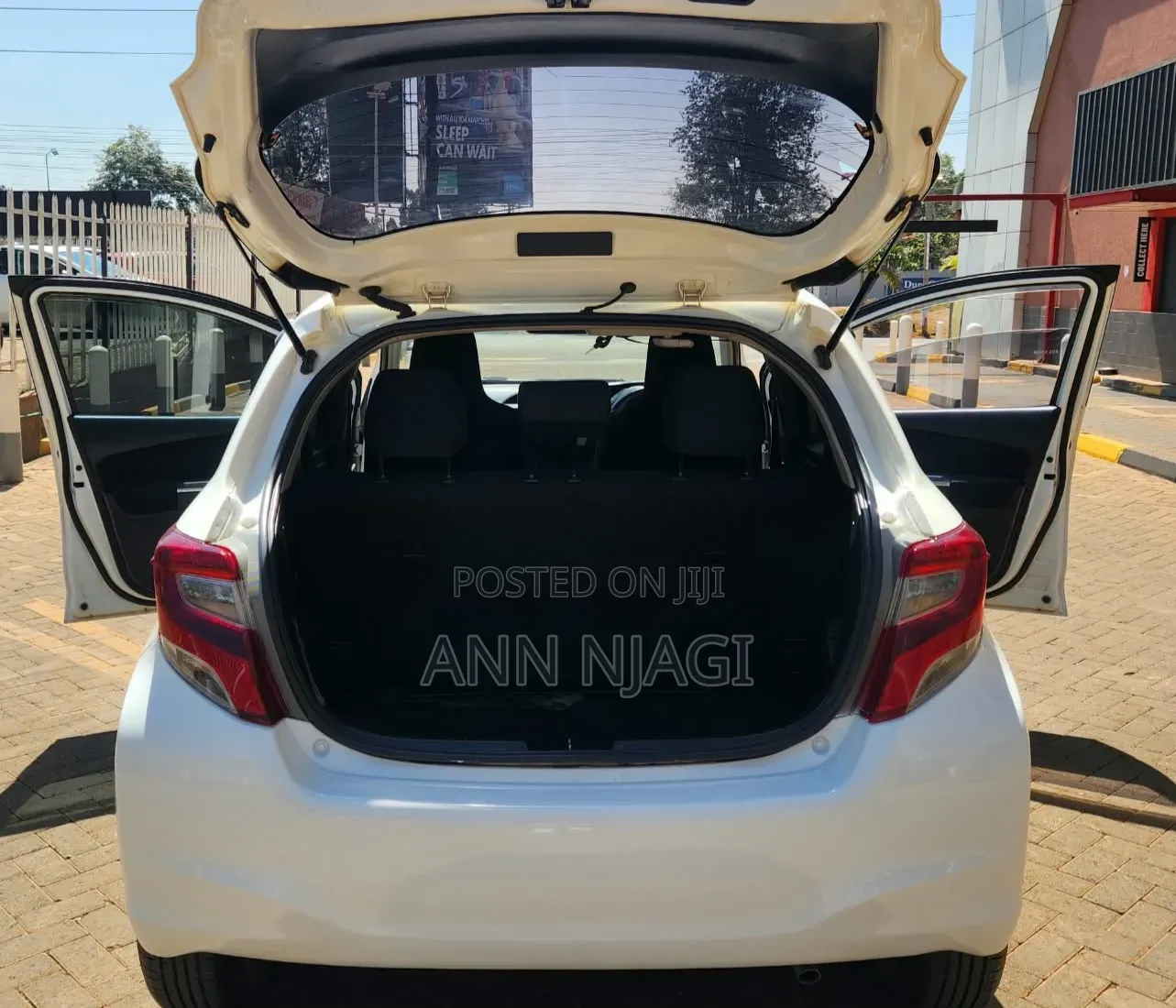 Toyota Vitz 2016 Pearl