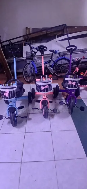 Kids Tricycle With Push Handle +Basket