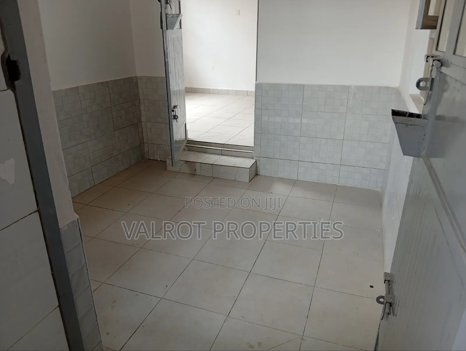 4bdrm Bungalow in Matasia for sale