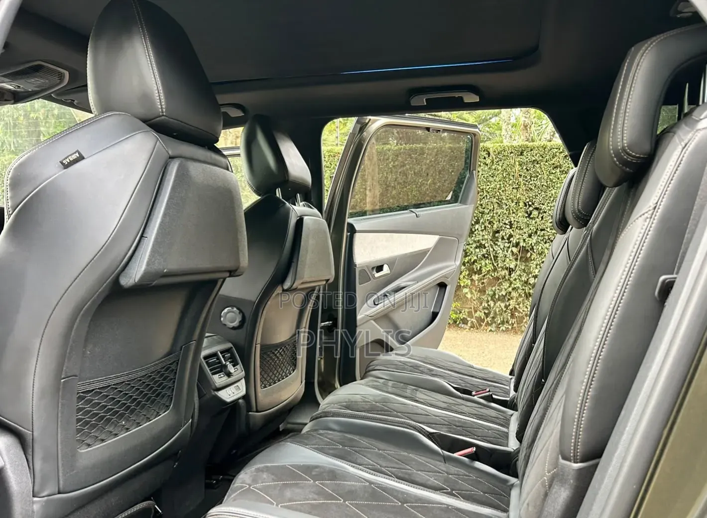 Peugeot 5008 2018 Green
