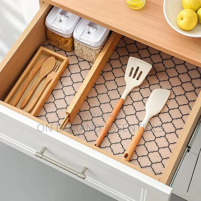 Geometric Anti-Slip Shelf Liner