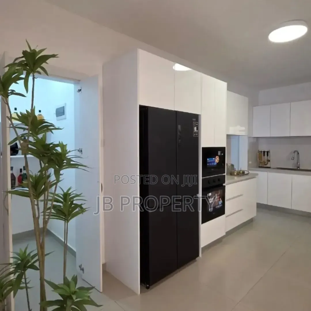 3bdrm Apartment in Executive 3Bdrm With, Hurlingham for sale