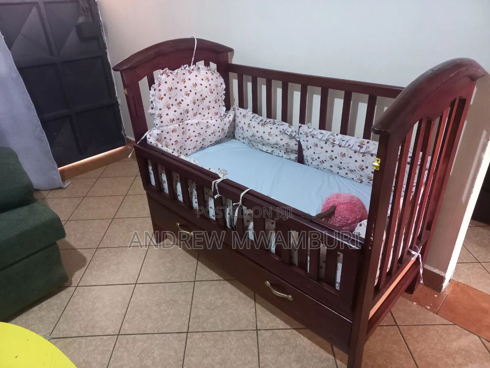 Baby Crib With Drawers