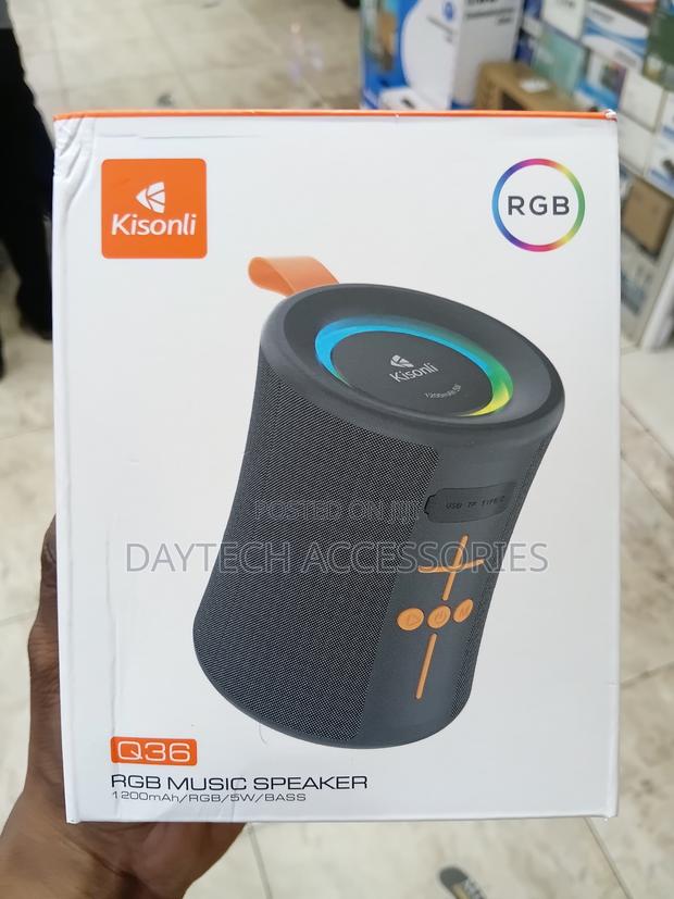 Kisonli Q36 Wireless RGB Portable Bluetooth Speaker - Black