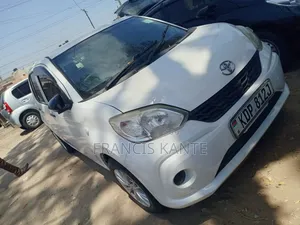 Toyota Passo 2017 White