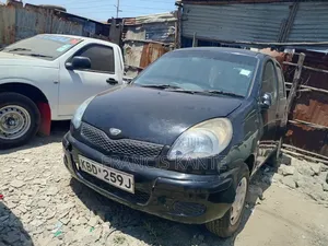 Toyota Fun Cargo 2008 Black