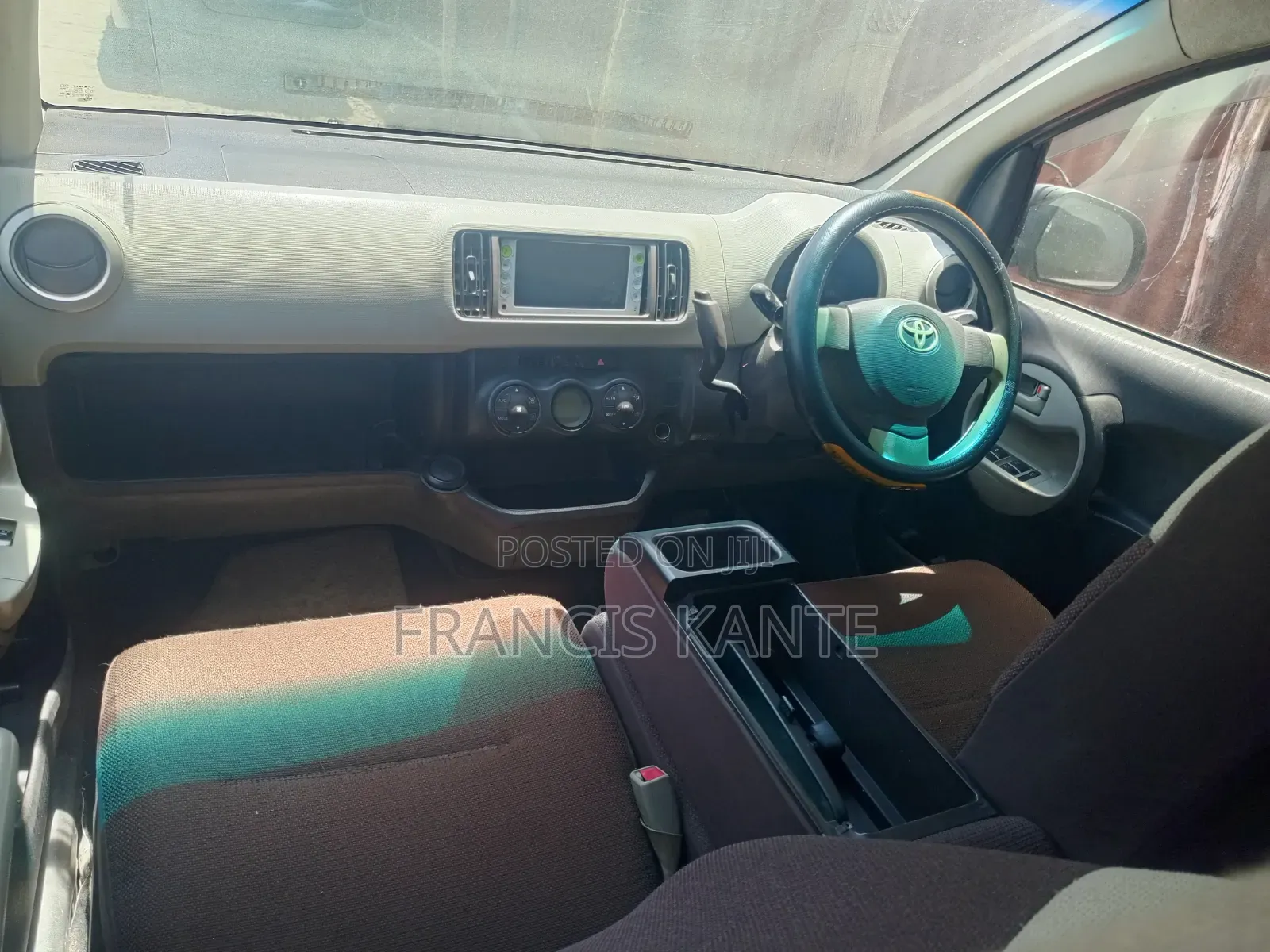 Toyota Passo 2012 Red