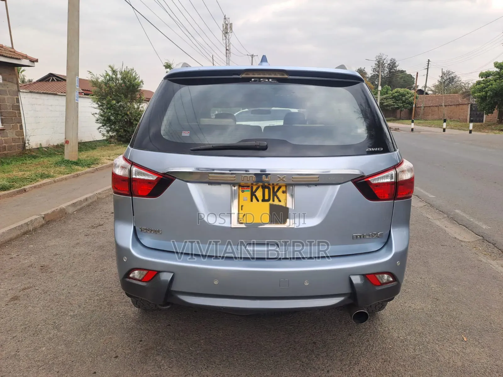Isuzu MU-X 2015 Gray